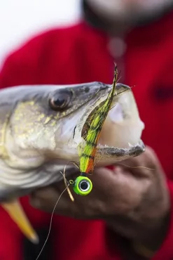 VMC Moontail Jigs Red Tail Chub 10,5g -Tilbud Sluker Butikk al linder 30a0231.640